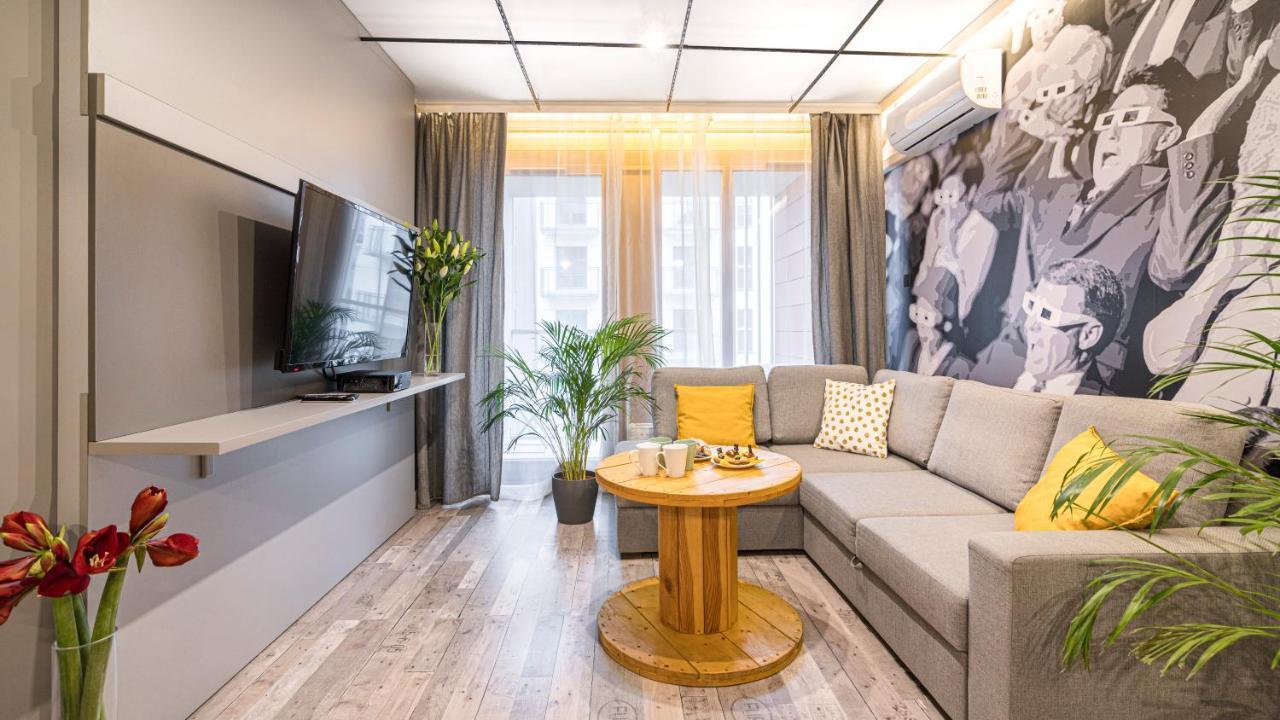 Maya'S Flats & Resorts 24 - Hollywood غدانسك المظهر الخارجي الصورة